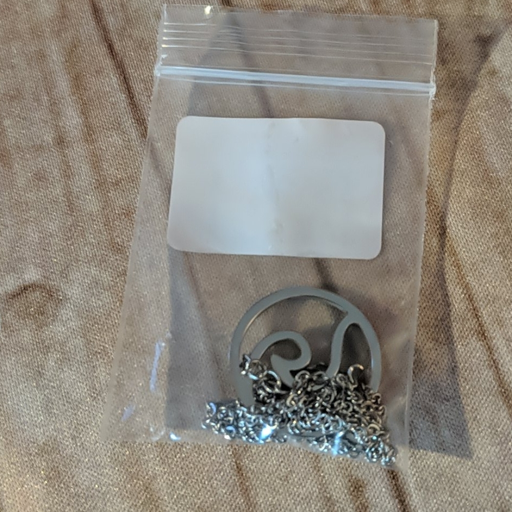 Stainless Steel Wave Pendant Necklace Princess LG - Picture 4 of 5